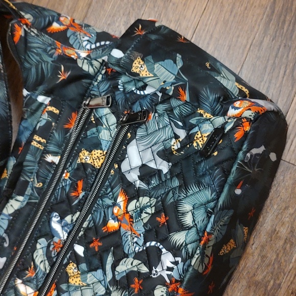 (SALE) Lug purse - Picture 3 of 12